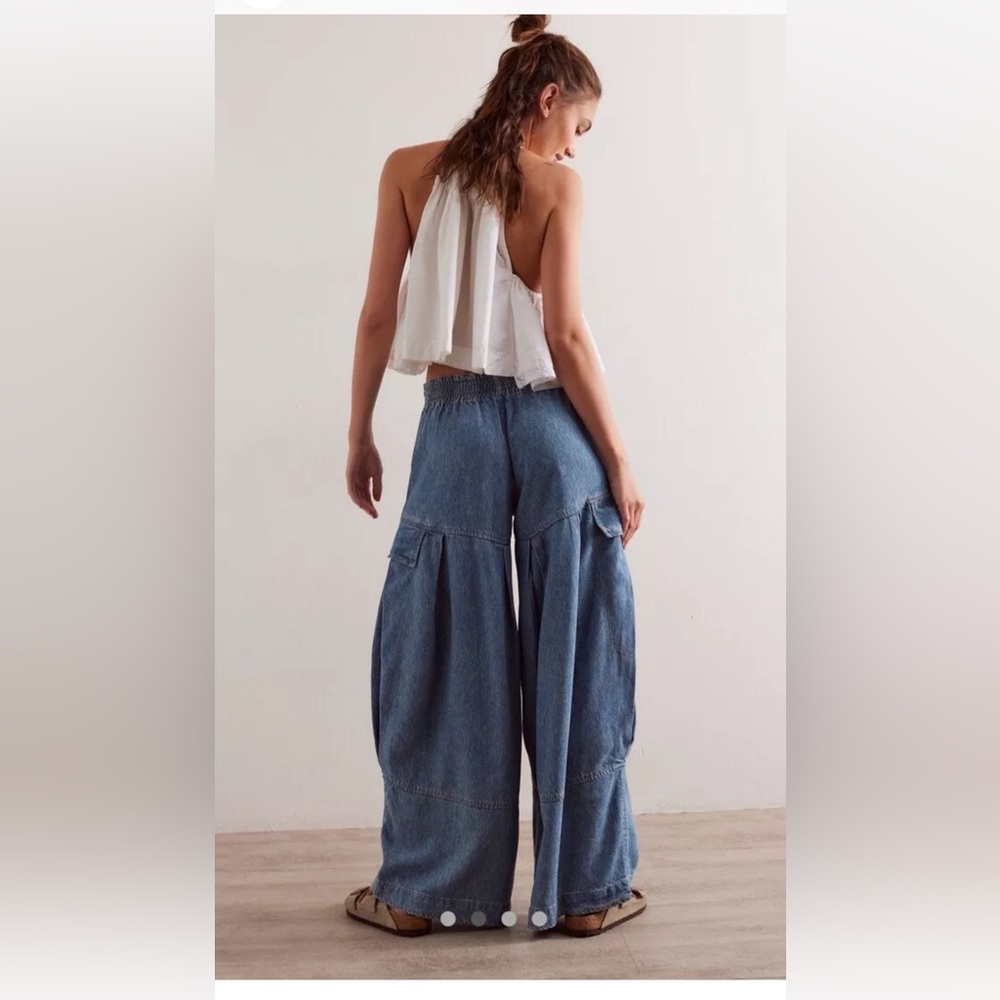 Free People Soleil Balloon Jeans We The Free Pleated Dirt Road Blue - Picture 2 of 6